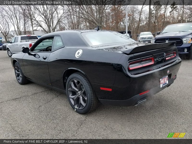 Pitch Black / Black 2018 Dodge Challenger SXT