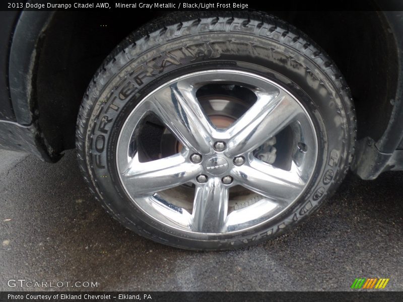 Mineral Gray Metallic / Black/Light Frost Beige 2013 Dodge Durango Citadel AWD