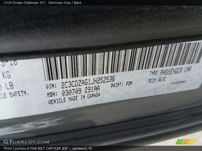 Destroyer Gray / Black 2018 Dodge Challenger SXT