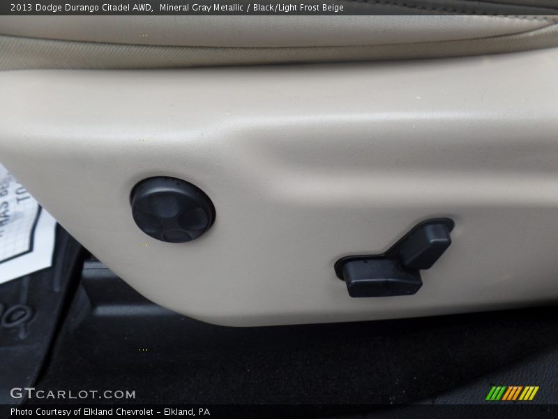 Mineral Gray Metallic / Black/Light Frost Beige 2013 Dodge Durango Citadel AWD