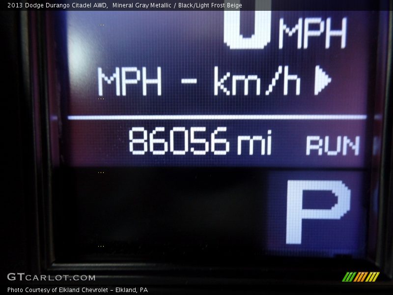 Mineral Gray Metallic / Black/Light Frost Beige 2013 Dodge Durango Citadel AWD