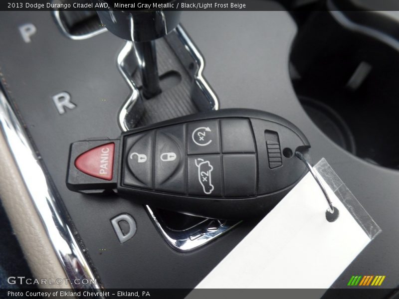 Mineral Gray Metallic / Black/Light Frost Beige 2013 Dodge Durango Citadel AWD