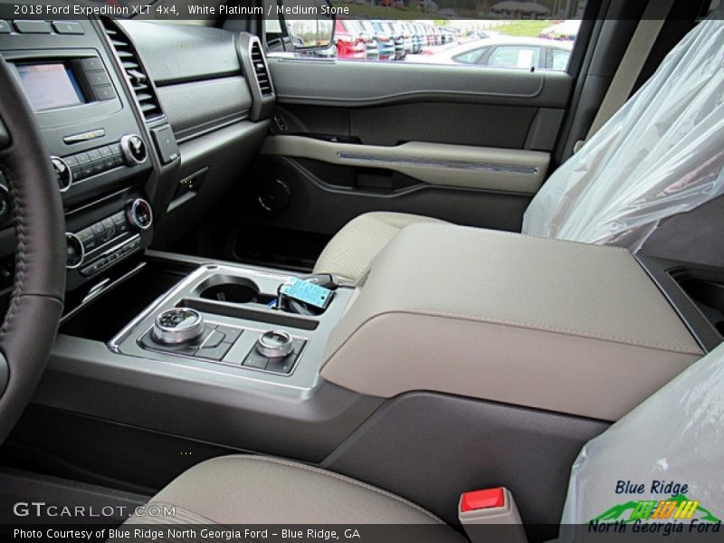 White Platinum / Medium Stone 2018 Ford Expedition XLT 4x4