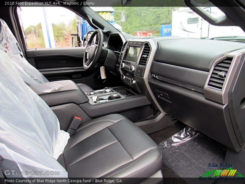 Magnetic / Ebony 2018 Ford Expedition XLT 4x4