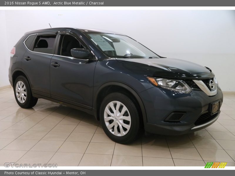 Arctic Blue Metallic / Charcoal 2016 Nissan Rogue S AWD