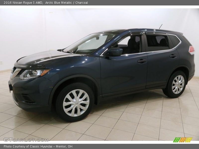 Arctic Blue Metallic / Charcoal 2016 Nissan Rogue S AWD