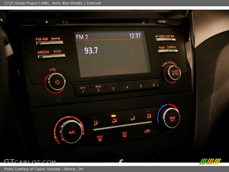 Arctic Blue Metallic / Charcoal 2016 Nissan Rogue S AWD