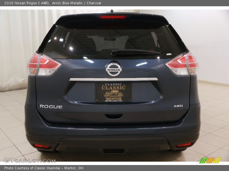 Arctic Blue Metallic / Charcoal 2016 Nissan Rogue S AWD