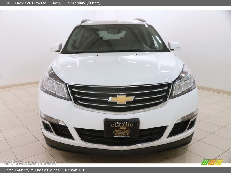 Summit White / Ebony 2017 Chevrolet Traverse LT AWD