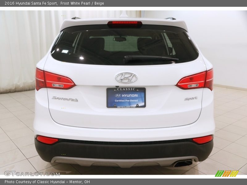 Frost White Pearl / Beige 2016 Hyundai Santa Fe Sport