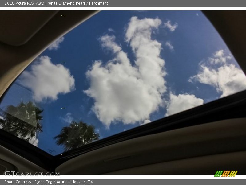White Diamond Pearl / Parchment 2018 Acura RDX AWD