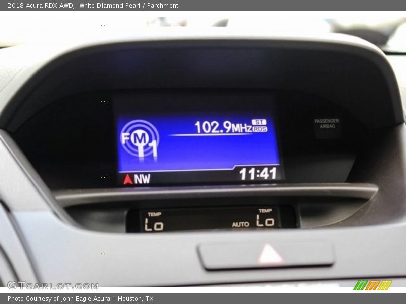 White Diamond Pearl / Parchment 2018 Acura RDX AWD