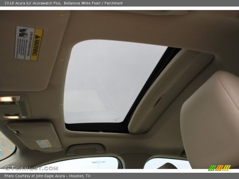 Bellanova White Pearl / Parchment 2018 Acura ILX Acurawatch Plus