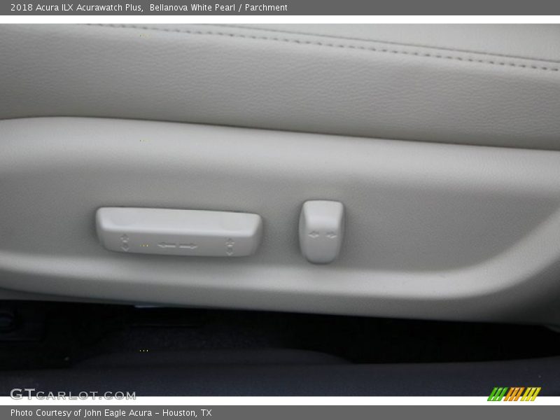 Bellanova White Pearl / Parchment 2018 Acura ILX Acurawatch Plus