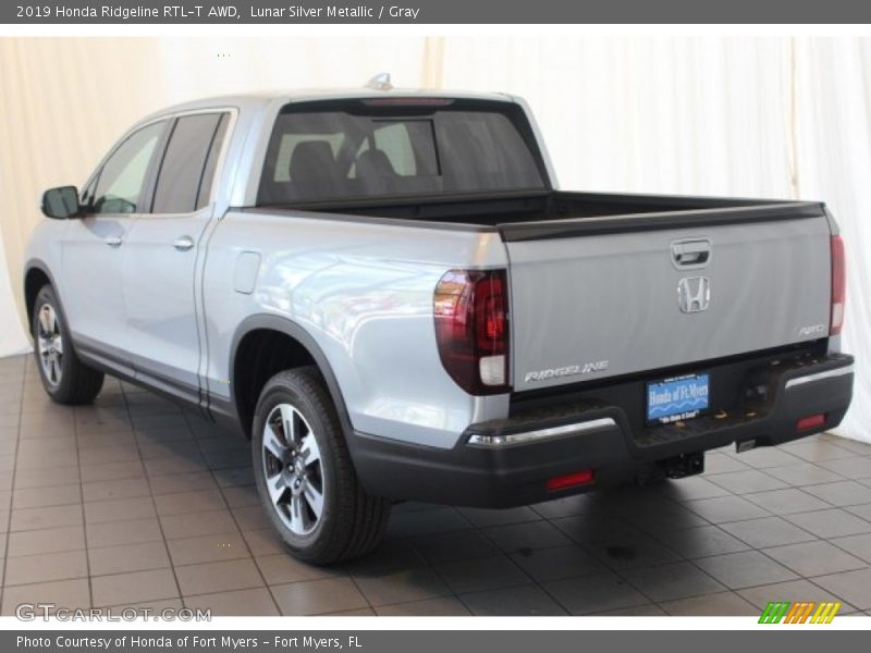 Lunar Silver Metallic / Gray 2019 Honda Ridgeline RTL-T AWD