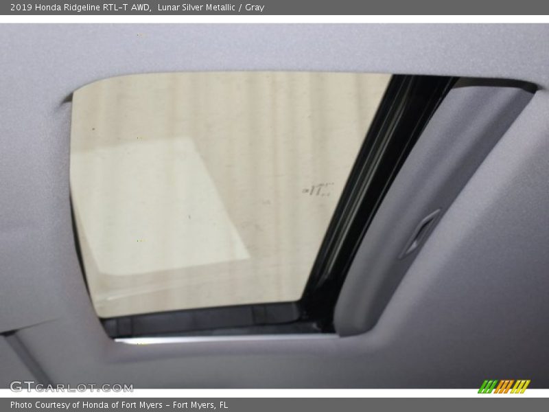 Lunar Silver Metallic / Gray 2019 Honda Ridgeline RTL-T AWD