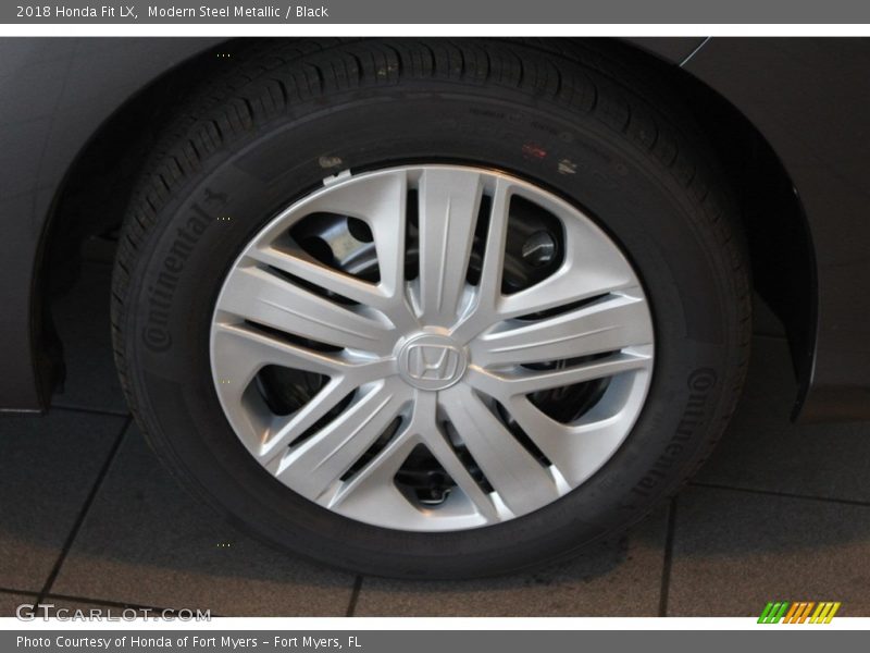 Modern Steel Metallic / Black 2018 Honda Fit LX