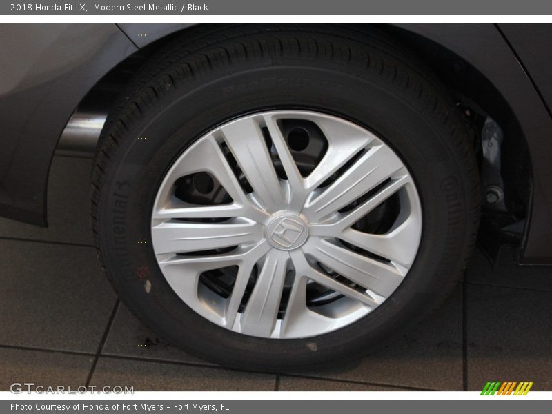 Modern Steel Metallic / Black 2018 Honda Fit LX