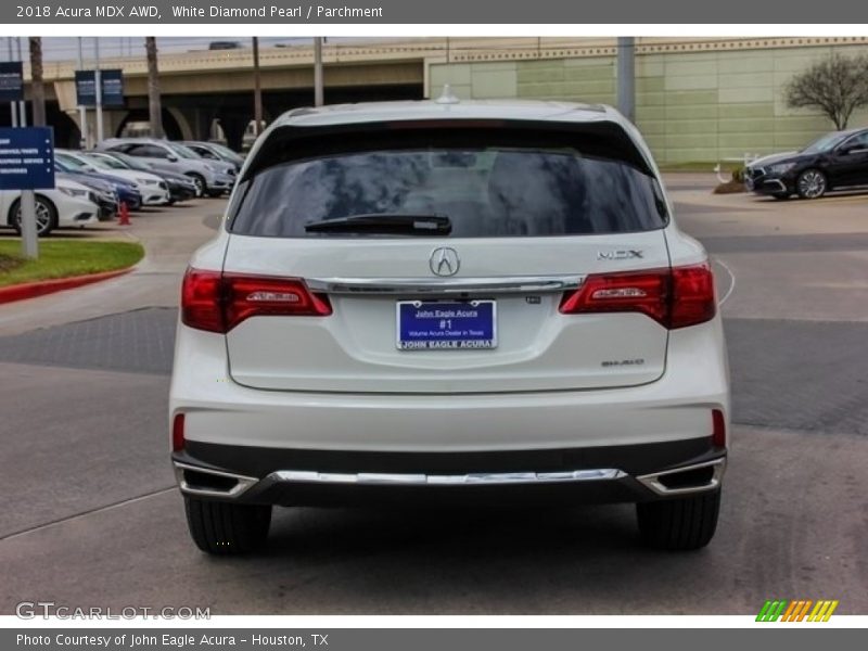 White Diamond Pearl / Parchment 2018 Acura MDX AWD