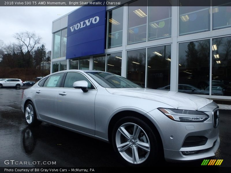 Front 3/4 View of 2018 S90 T5 AWD Momentum