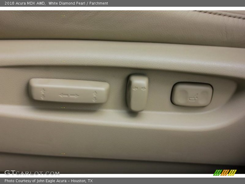 White Diamond Pearl / Parchment 2018 Acura MDX AWD