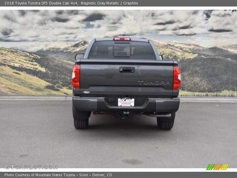 Magnetic Gray Metallic / Graphite 2018 Toyota Tundra SR5 Double Cab 4x4