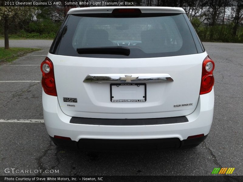 Summit White / Light Titanium/Jet Black 2011 Chevrolet Equinox LS AWD