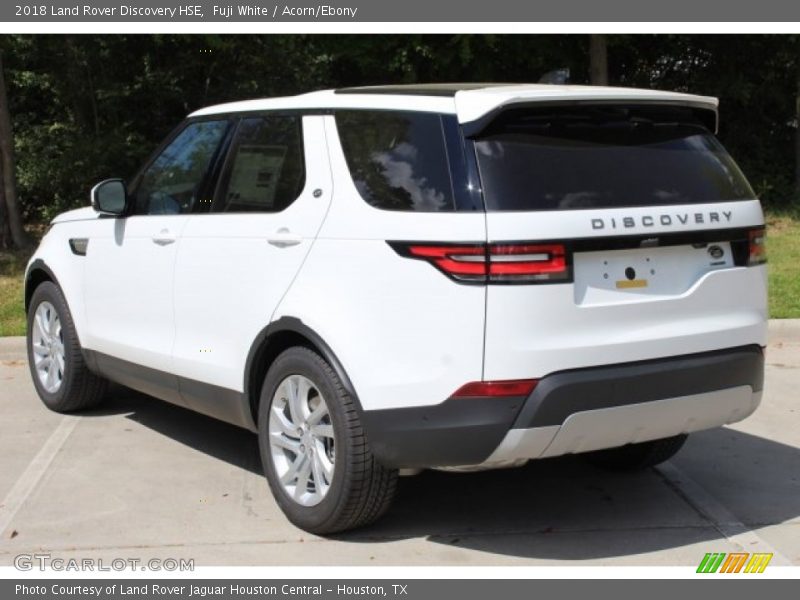 Fuji White / Acorn/Ebony 2018 Land Rover Discovery HSE