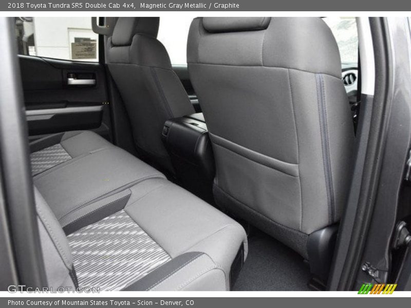 Magnetic Gray Metallic / Graphite 2018 Toyota Tundra SR5 Double Cab 4x4