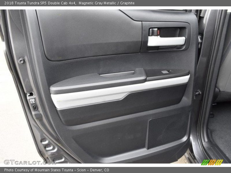 Magnetic Gray Metallic / Graphite 2018 Toyota Tundra SR5 Double Cab 4x4