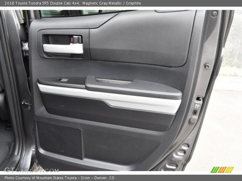 Magnetic Gray Metallic / Graphite 2018 Toyota Tundra SR5 Double Cab 4x4