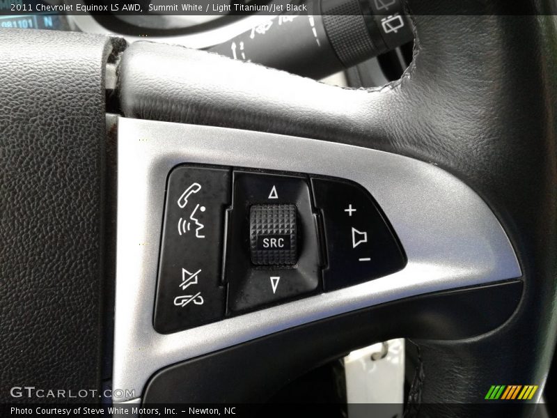 Summit White / Light Titanium/Jet Black 2011 Chevrolet Equinox LS AWD