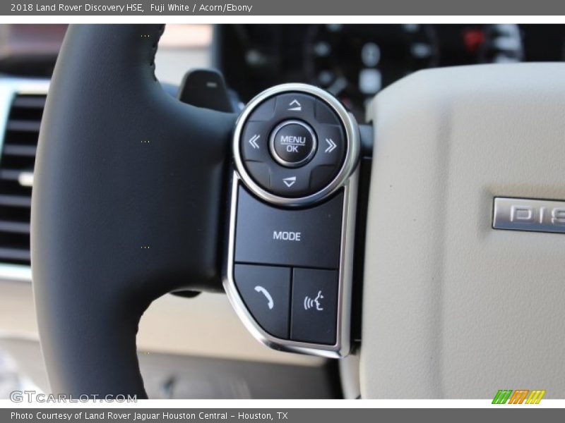 Fuji White / Acorn/Ebony 2018 Land Rover Discovery HSE