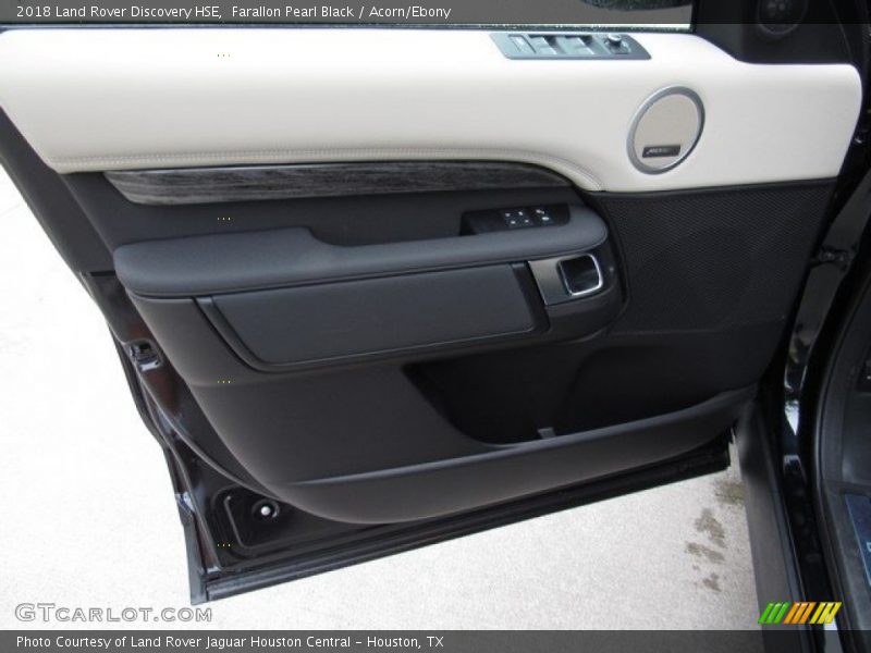 Farallon Pearl Black / Acorn/Ebony 2018 Land Rover Discovery HSE