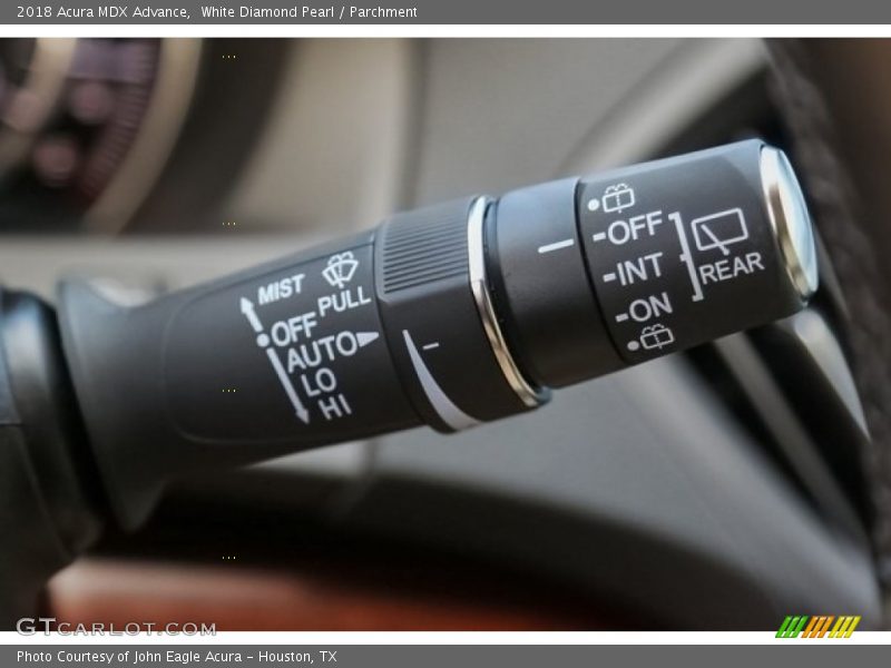 White Diamond Pearl / Parchment 2018 Acura MDX Advance