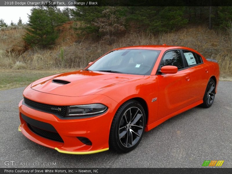 Go Mango / Black 2018 Dodge Charger R/T Scat Pack