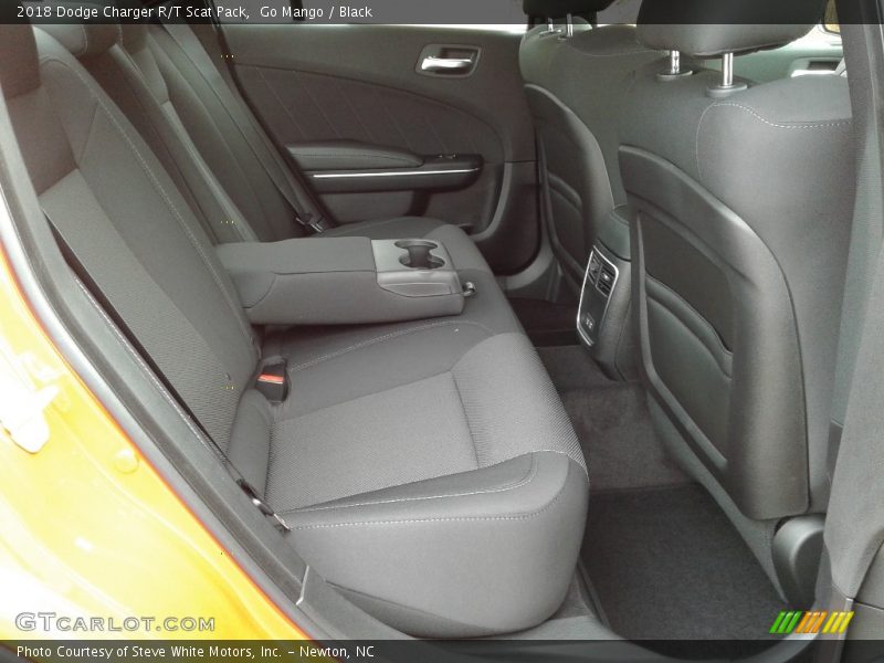 Go Mango / Black 2018 Dodge Charger R/T Scat Pack