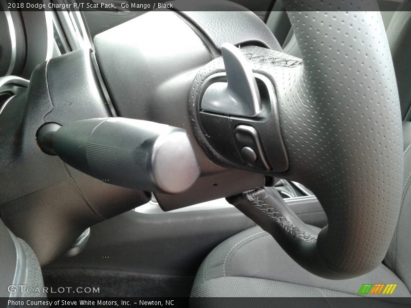 Go Mango / Black 2018 Dodge Charger R/T Scat Pack