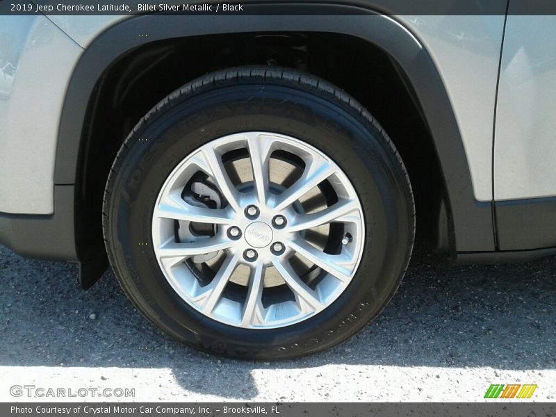 Billet Silver Metallic / Black 2019 Jeep Cherokee Latitude