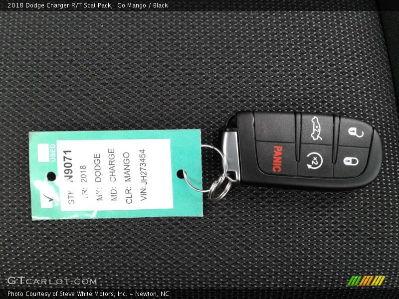 Go Mango / Black 2018 Dodge Charger R/T Scat Pack