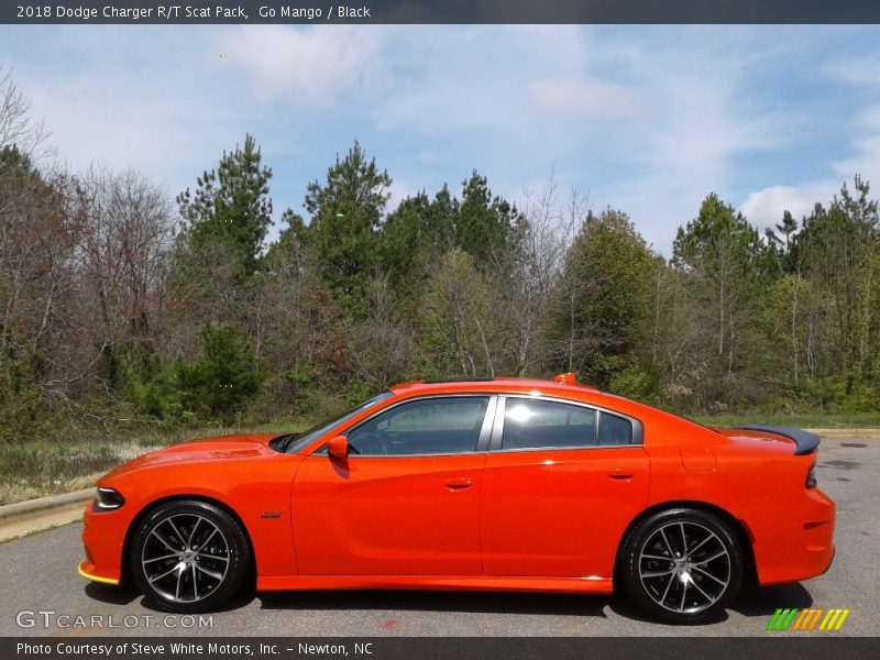 Go Mango / Black 2018 Dodge Charger R/T Scat Pack