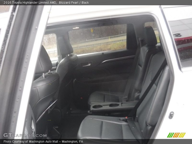 Blizzard Pearl / Black 2016 Toyota Highlander Limited AWD