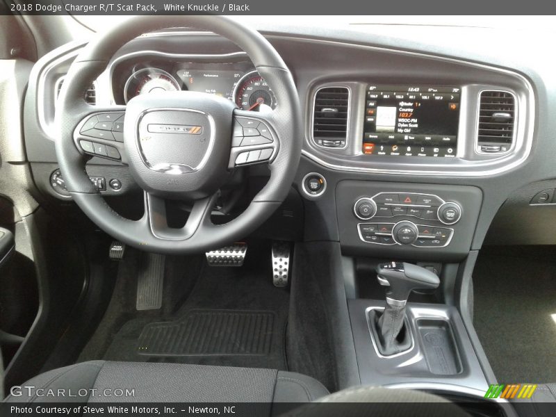 White Knuckle / Black 2018 Dodge Charger R/T Scat Pack