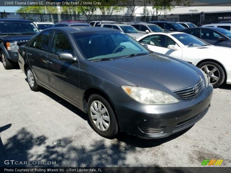 Phantom Gray Pearl / Stone Gray 2006 Toyota Camry LE