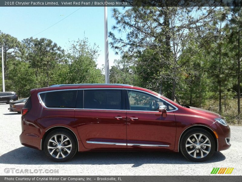 Velvet Red Pearl / Black/Deep Mocha 2018 Chrysler Pacifica Limited