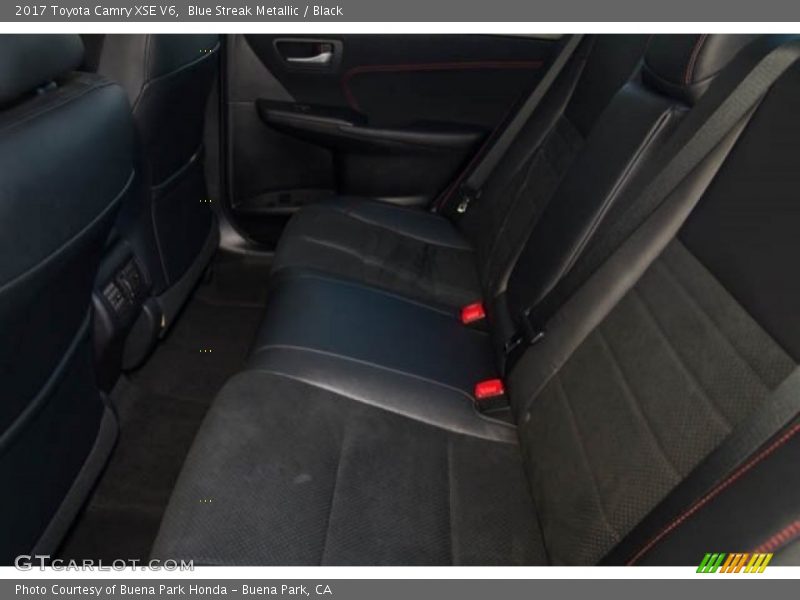 Blue Streak Metallic / Black 2017 Toyota Camry XSE V6