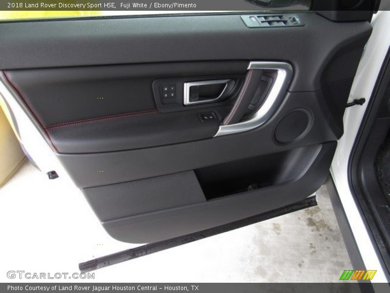 Fuji White / Ebony/Pimento 2018 Land Rover Discovery Sport HSE