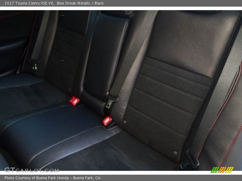 Blue Streak Metallic / Black 2017 Toyota Camry XSE V6