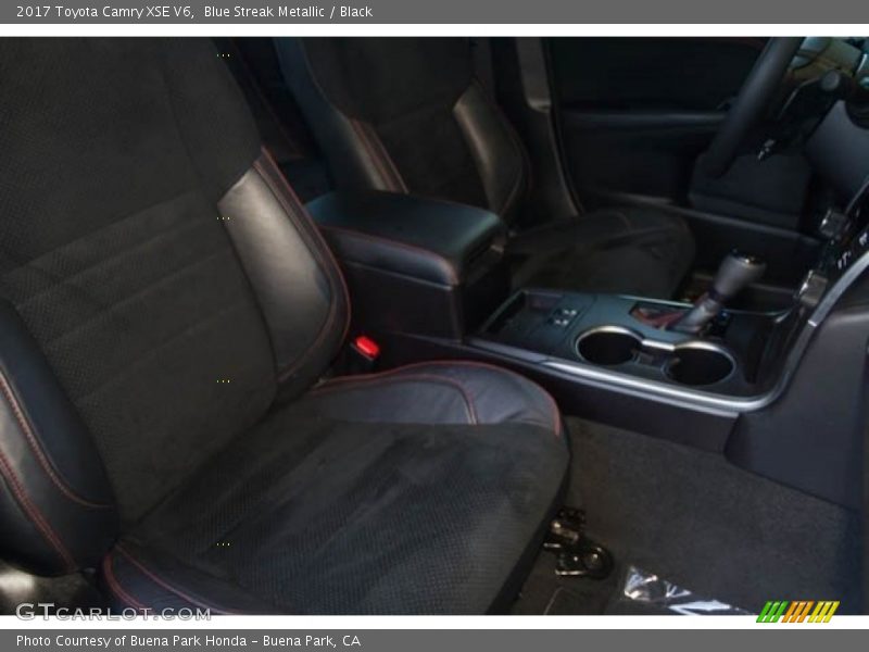 Blue Streak Metallic / Black 2017 Toyota Camry XSE V6