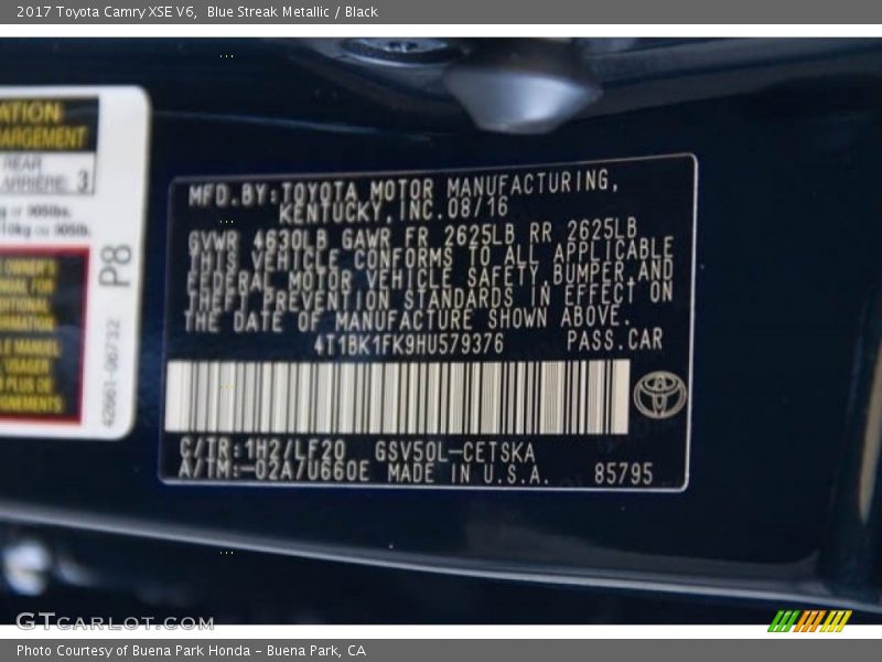 Blue Streak Metallic / Black 2017 Toyota Camry XSE V6